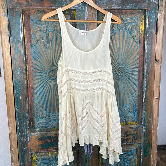 Free People Tops - ❌SOLD❌Free People lace layering tunic top